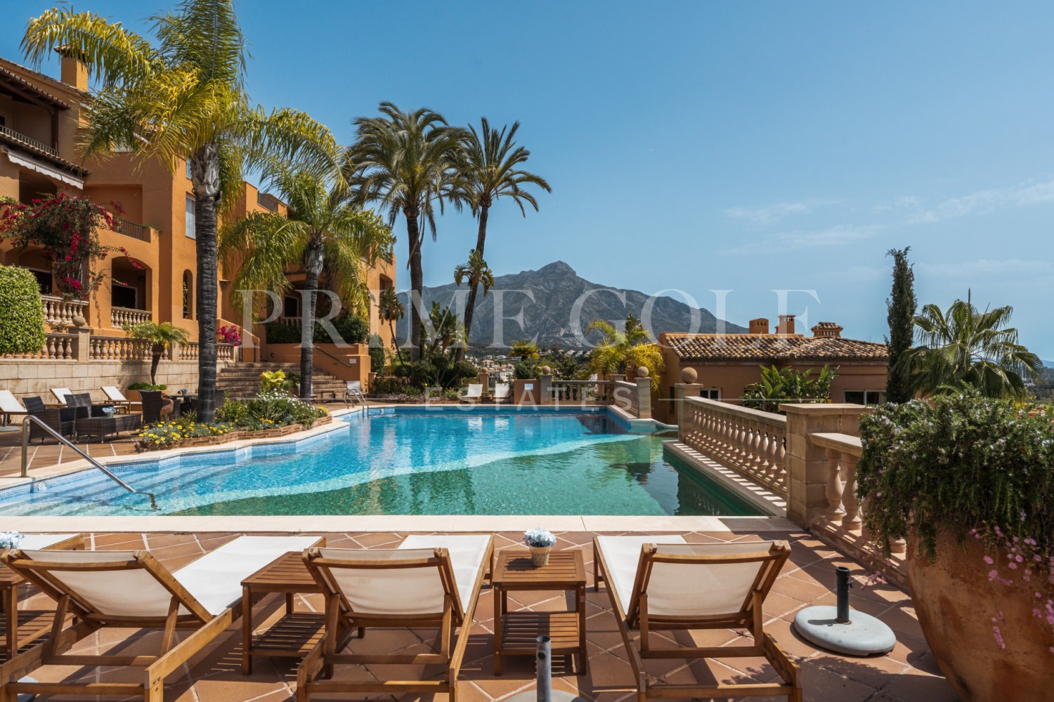 3 bed Penthouse For Sale in Nueva Andalucia, Malaga - thumb 34