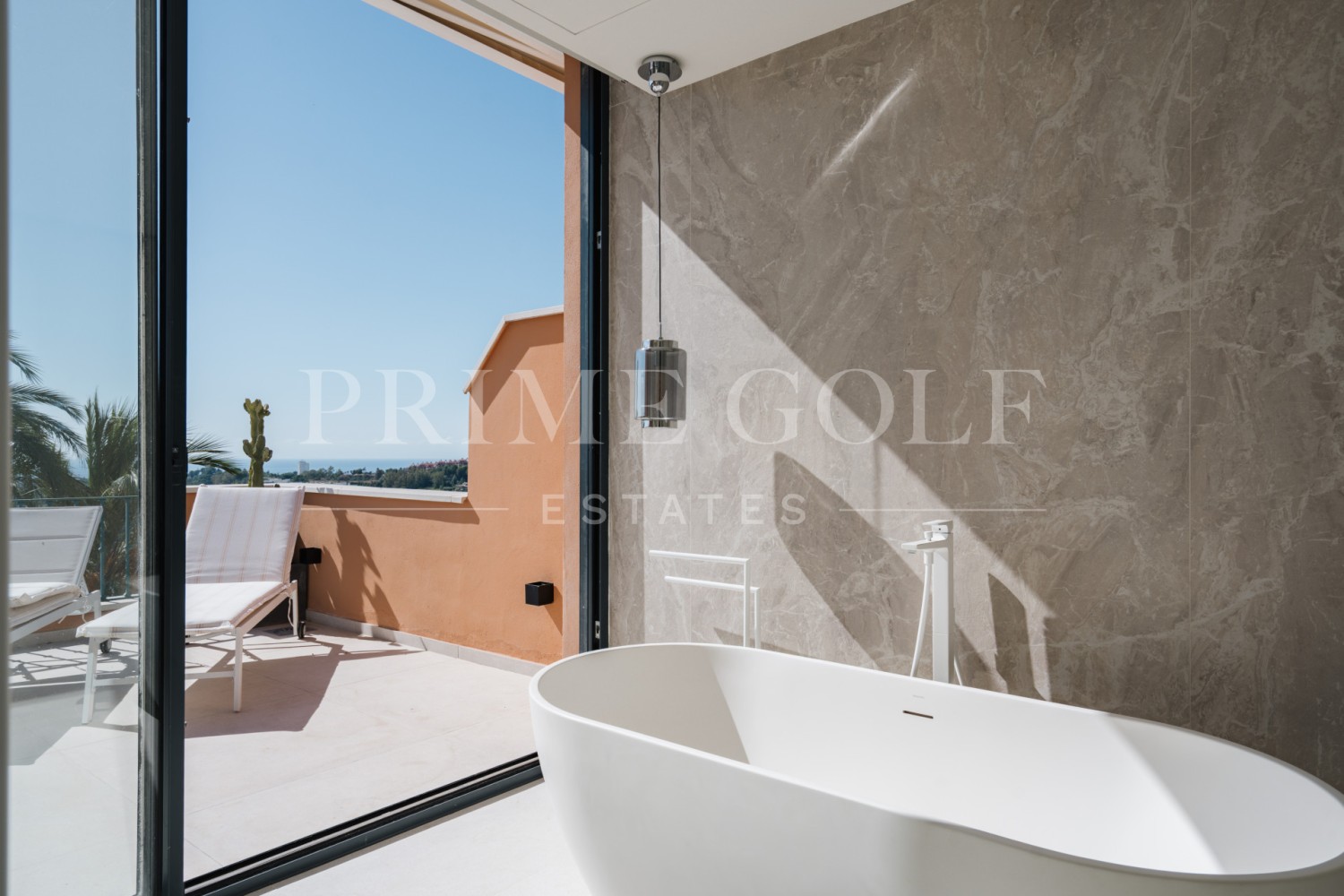 3 bed Penthouse For Sale in Nueva Andalucia, Malaga - thumb 22