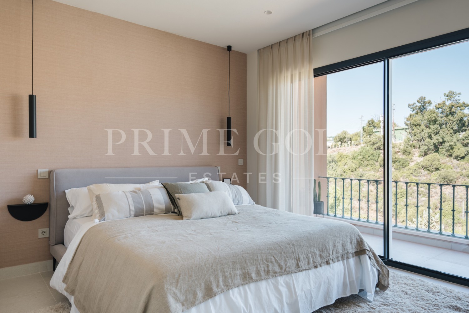 3 bed Penthouse For Sale in Nueva Andalucia, Malaga - thumb 26