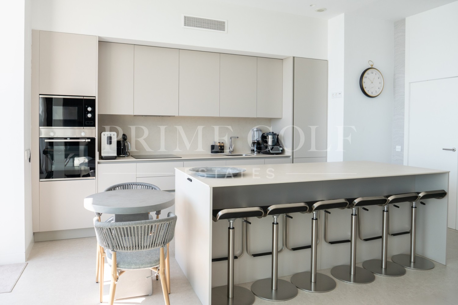 3 bed Penthouse For Sale in Torremolinos, Malaga - thumb 5