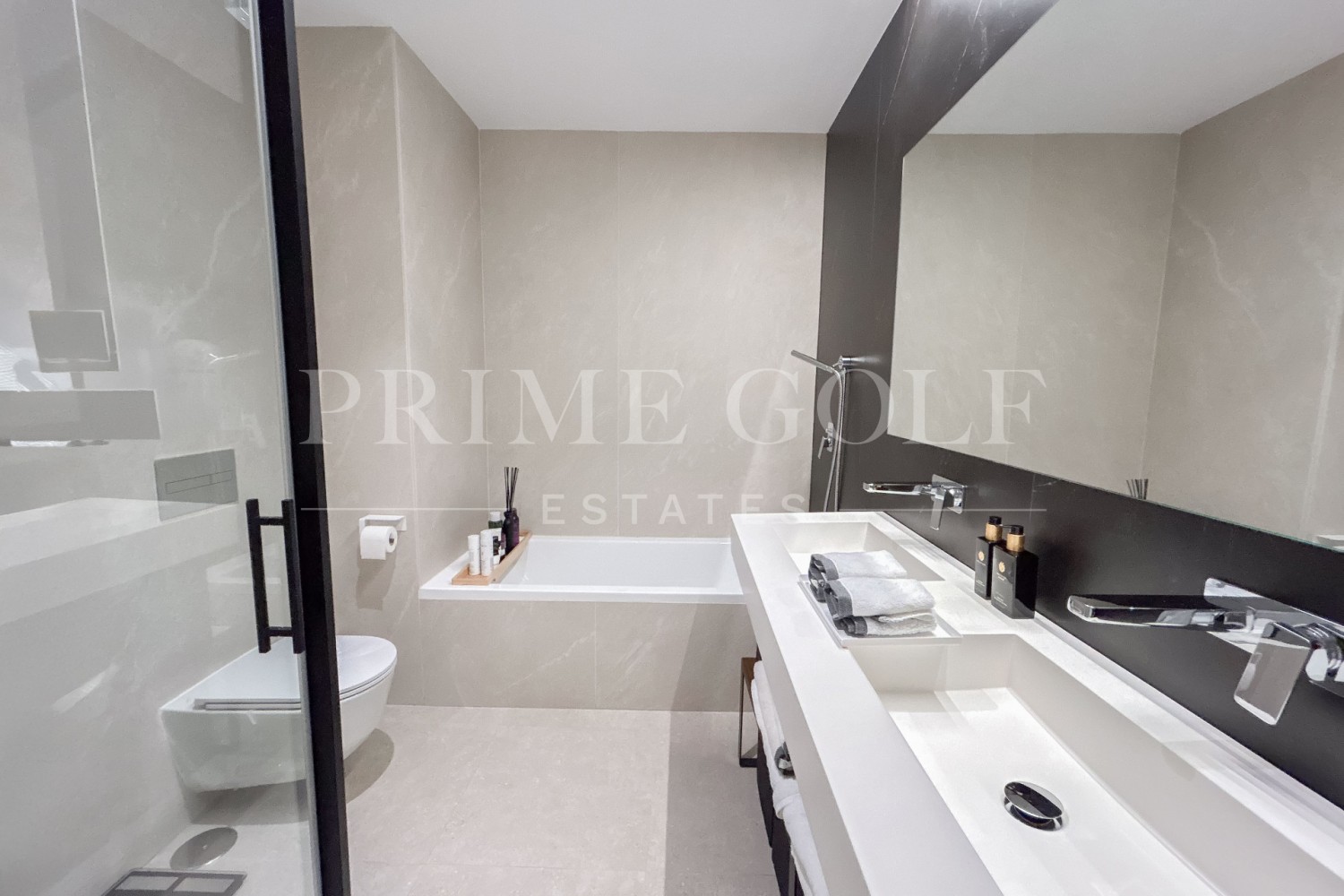 3 bed Penthouse For Sale in Torremolinos, Malaga - thumb 10