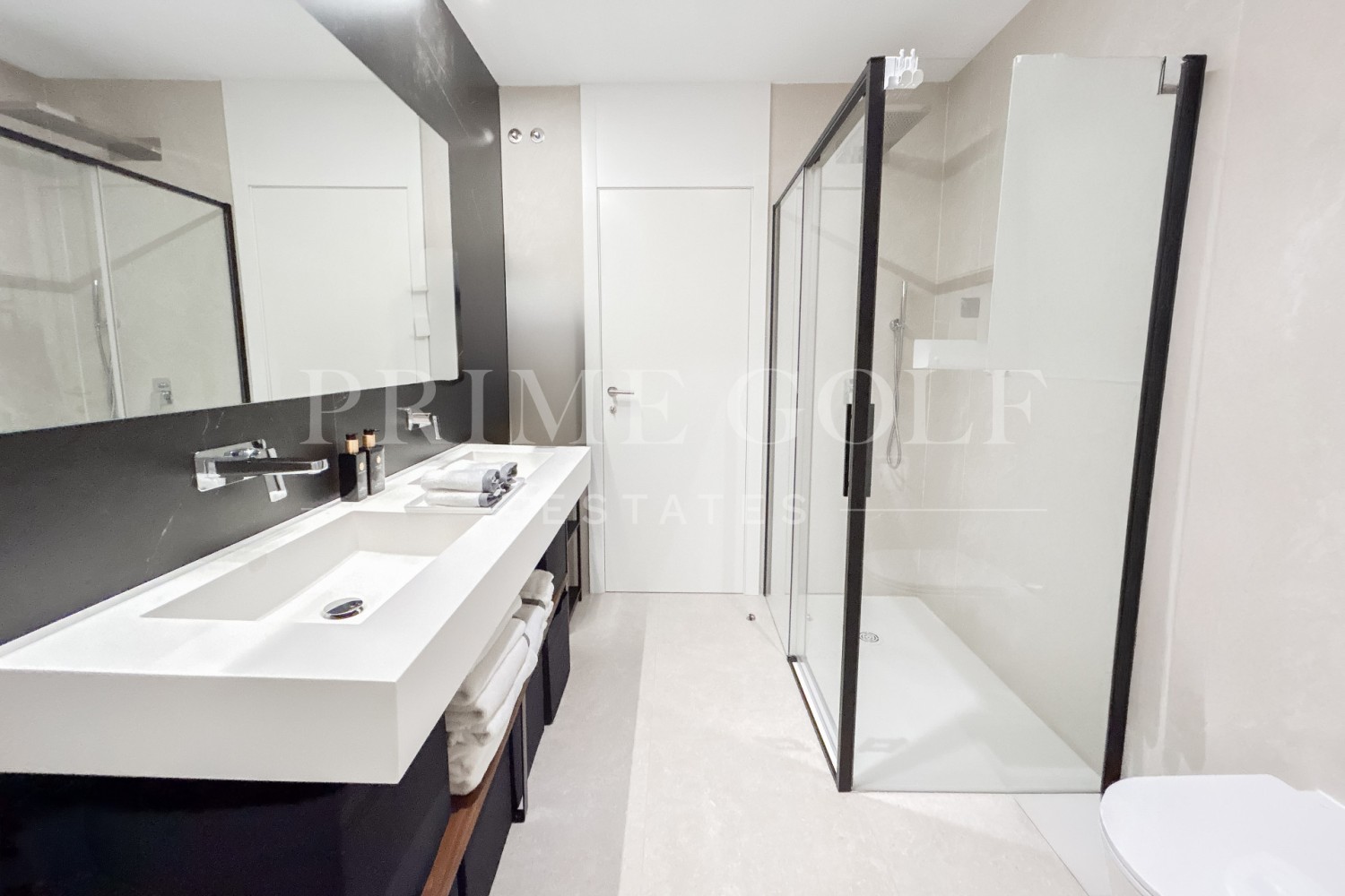 3 bed Penthouse For Sale in Torremolinos, Malaga - thumb 11