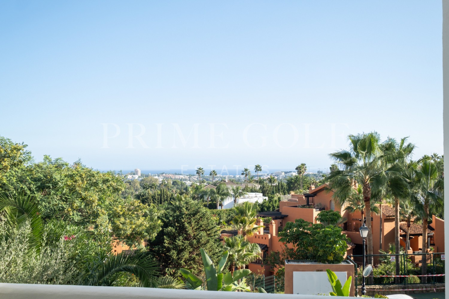 3 bed Apartment For Sale in Nueva Andalucia, Malaga - thumb 2