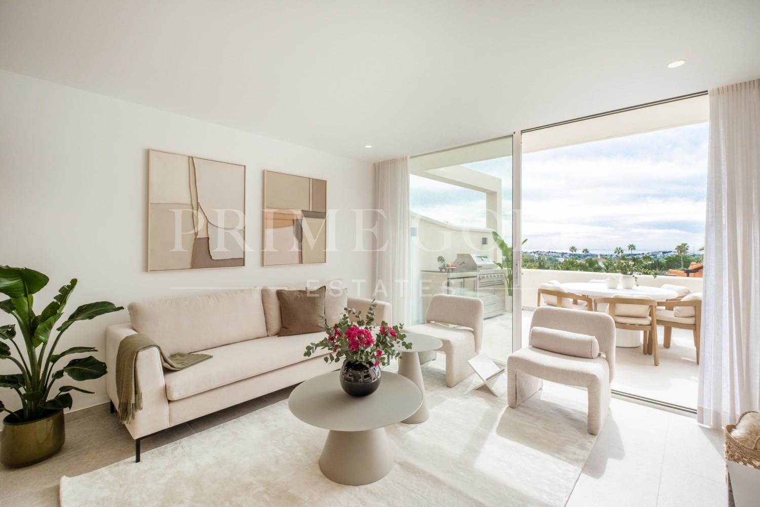 3 bed Apartment For Sale in Nueva Andalucia, Malaga - thumb 7