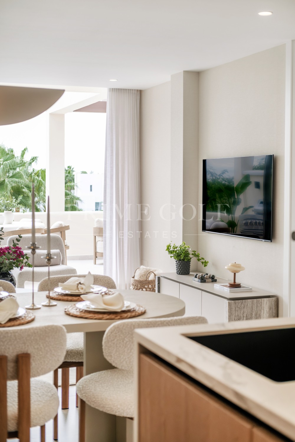 3 bed Apartment For Sale in Nueva Andalucia, Malaga - thumb 14