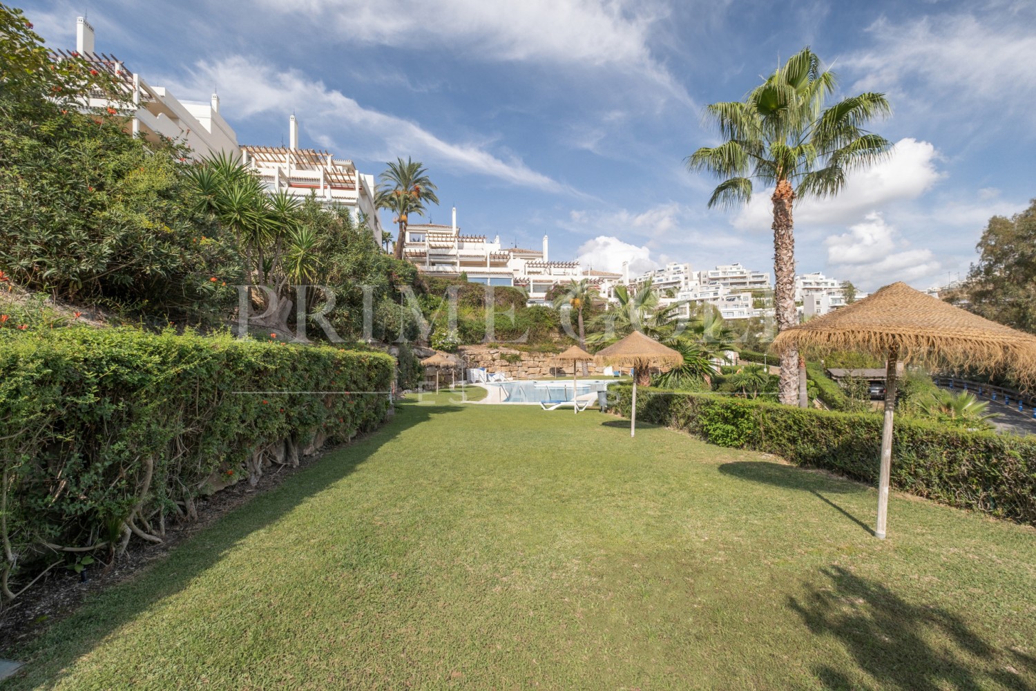 3 bed Apartment For Sale in Nueva Andalucia, Malaga - thumb 41