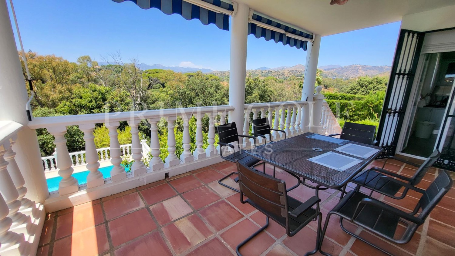 5 bed Villa For Sale in Marbella East, Malaga - thumb 11