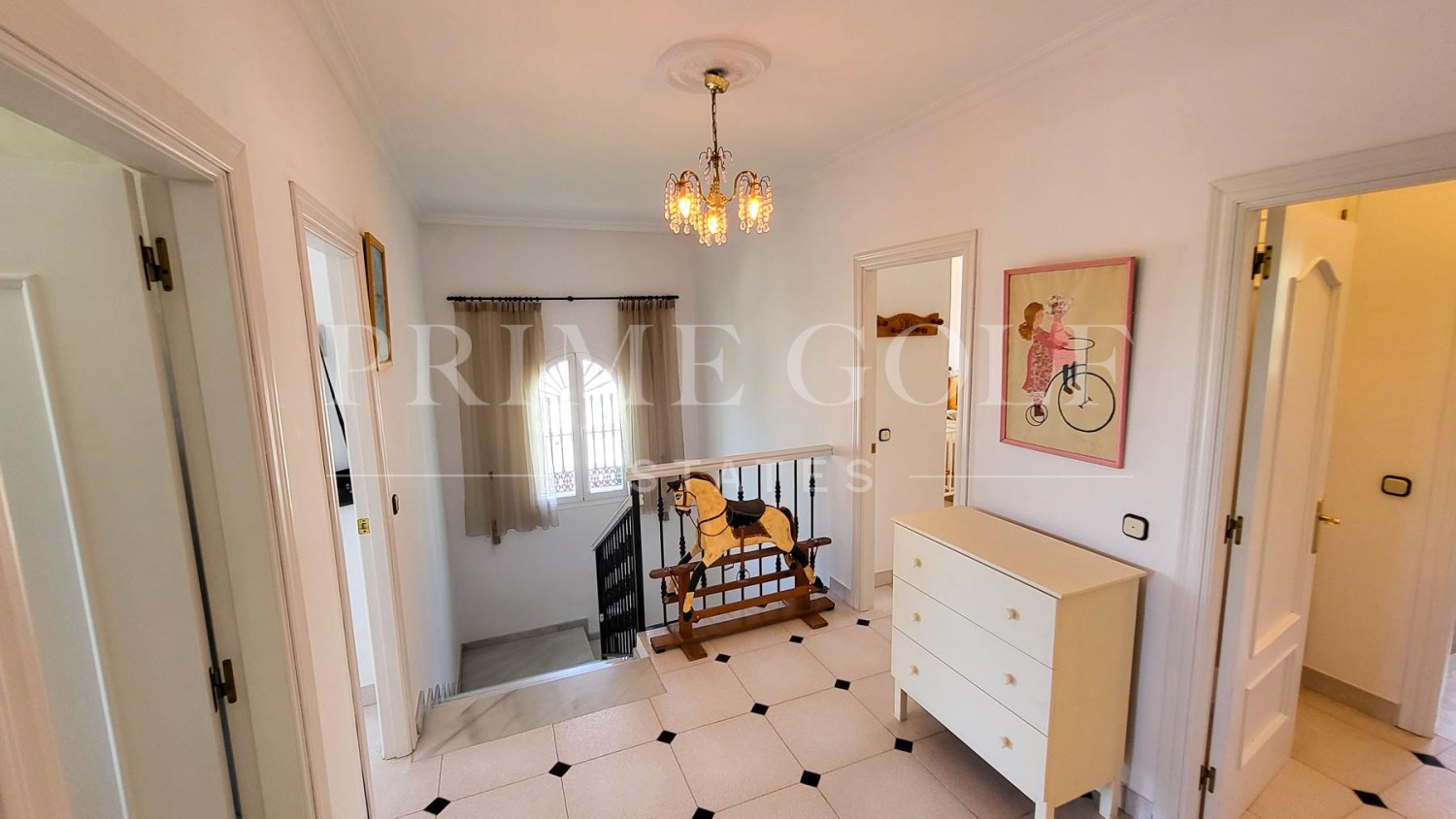 5 bed Villa For Sale in Marbella East, Malaga - thumb 17