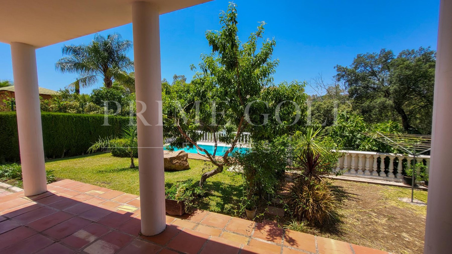 5 bed Villa For Sale in Marbella East, Malaga - thumb 32